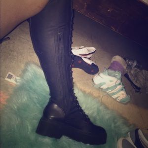 Black tie up knee boots